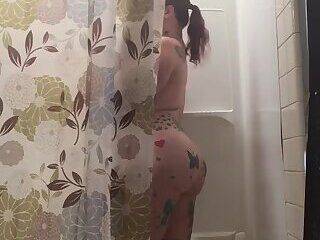 Nice Cock - Thick TS Rah Sweets shower time - ashemaletube.com